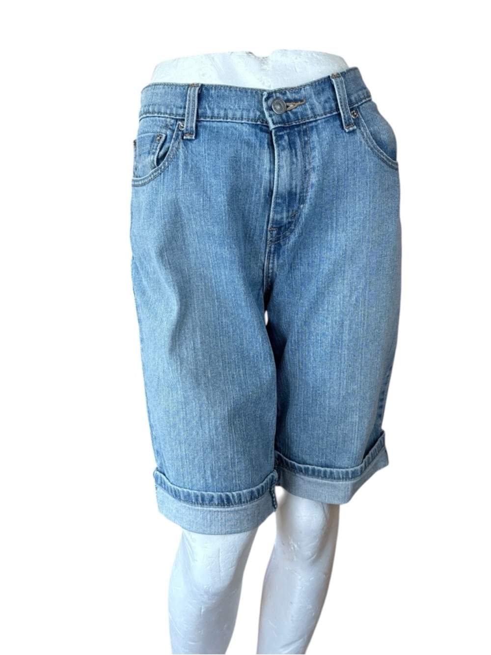 Levi's 515 Bermuda shorts, size 12, cuffed, light wash, summer, beach, outdoors